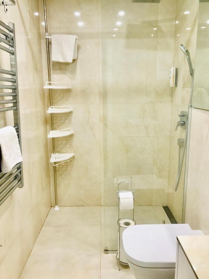 Slavna Luxury & Modern Near The Fortress Apartment